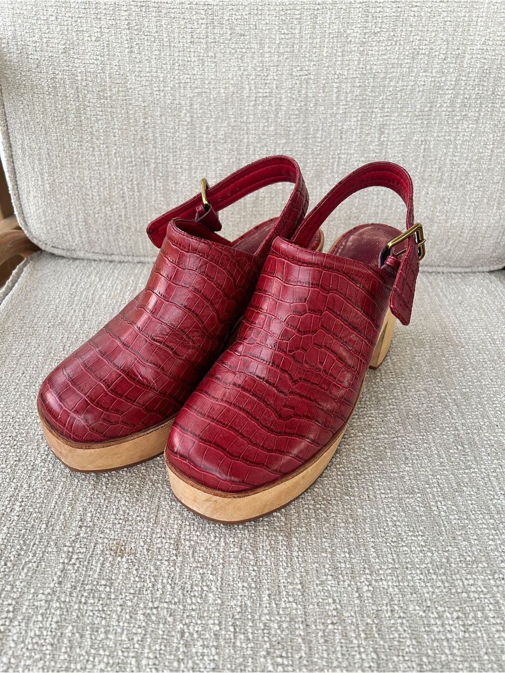 Charlotte Stone Red Croc-Embossed Leather Platform Clogs - Picture 2 of 5